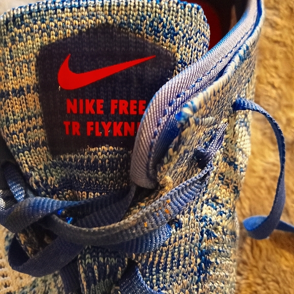 Electric Blue Nike Free Transform Flynit 2018 Womens Size 9.5 - Like New! - Picture 4 of 10